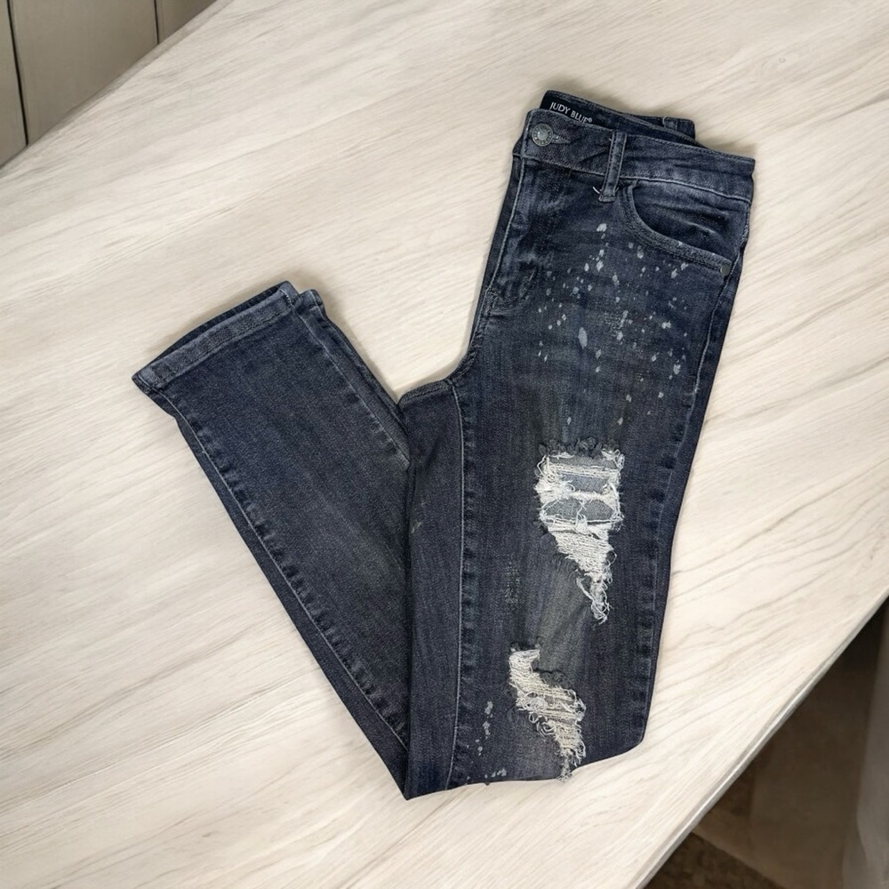 Judy Blue Black Distressed Boyfriend Fit Skinny Jeans Size 3